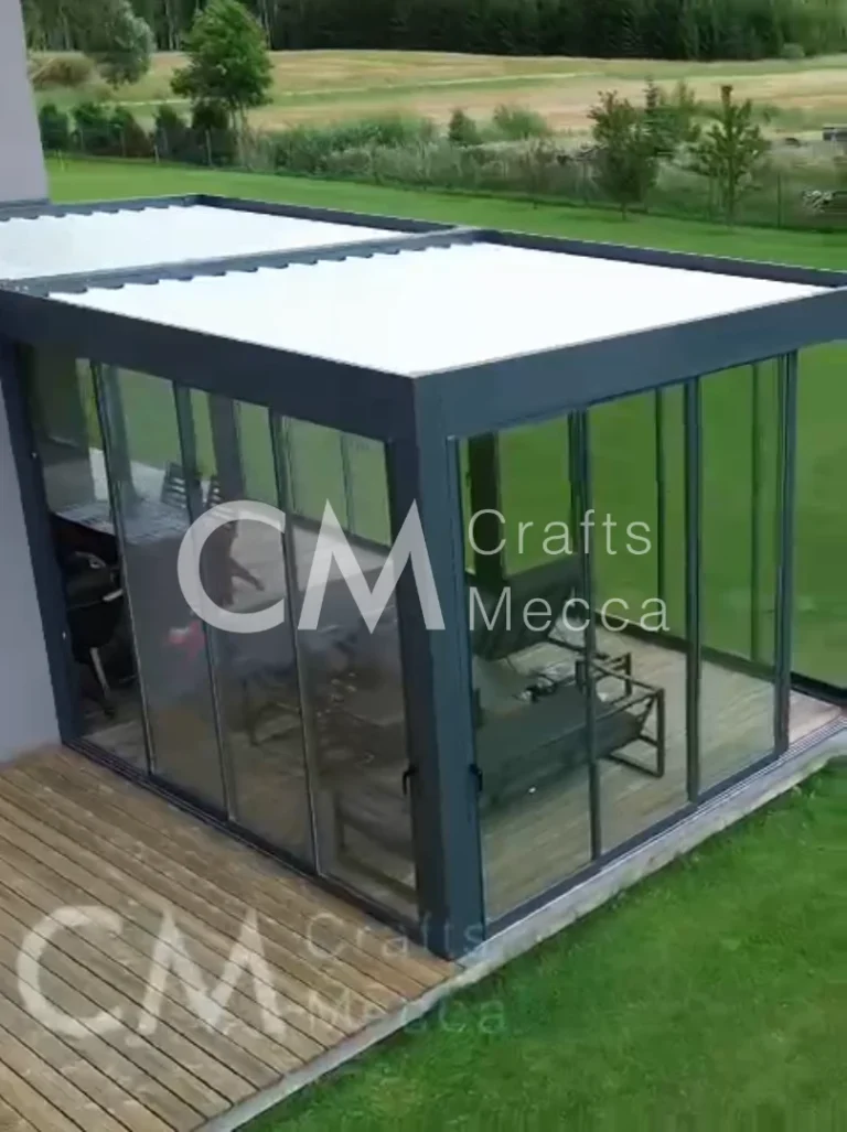 Bioklimatine-pergola-su-slankiojanciomis-lamelėmis-ir-s500-stumdomu-istiklinimu